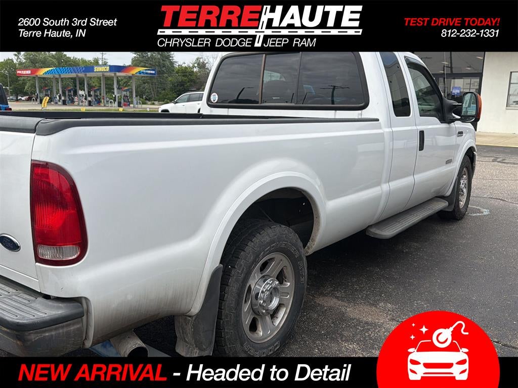2005 Ford SUPER DUTY F-350 SRW SUPERCAB 142 LARIAT