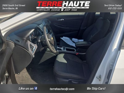 2018 Chevrolet Cruze LS