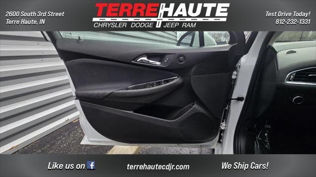 2018 Chevrolet Cruze LS