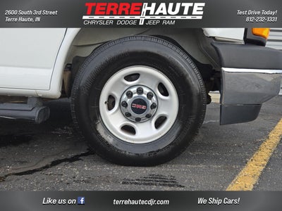 2023 GMC Savana Passenger LS