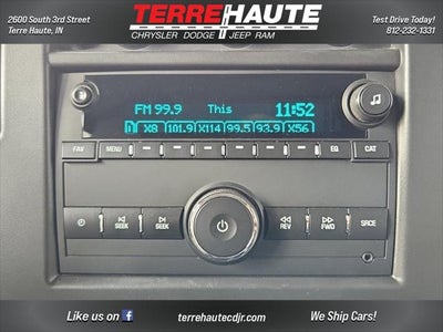 2023 GMC Savana Passenger LS