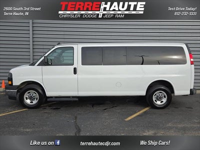 2023 GMC Savana Passenger LS