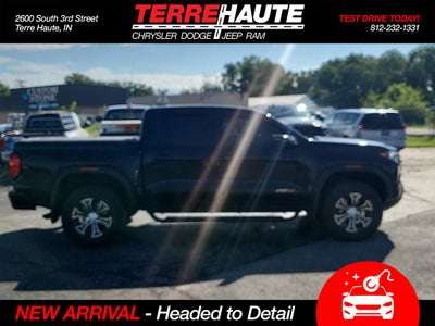 2024 GMC Canyon 4WD AT4