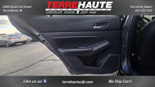 2022 Nissan Altima 2.5 SR