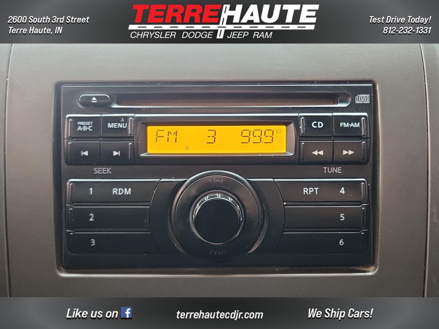 2012 Nissan Titan SV