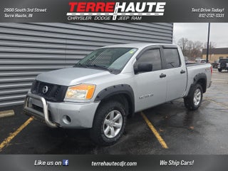 2012 Nissan Titan SV