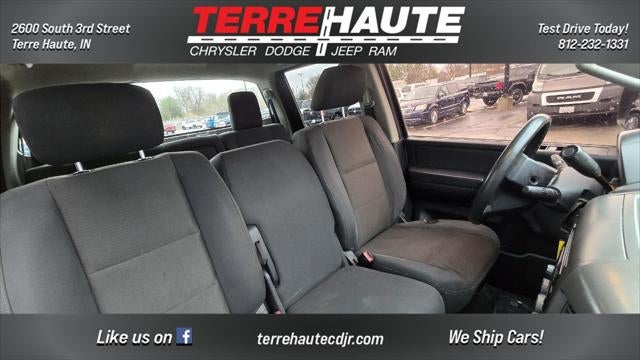 2012 Nissan Titan SV