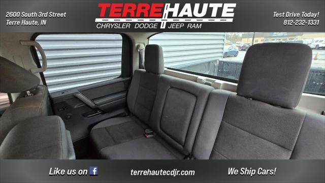 2012 Nissan Titan SV