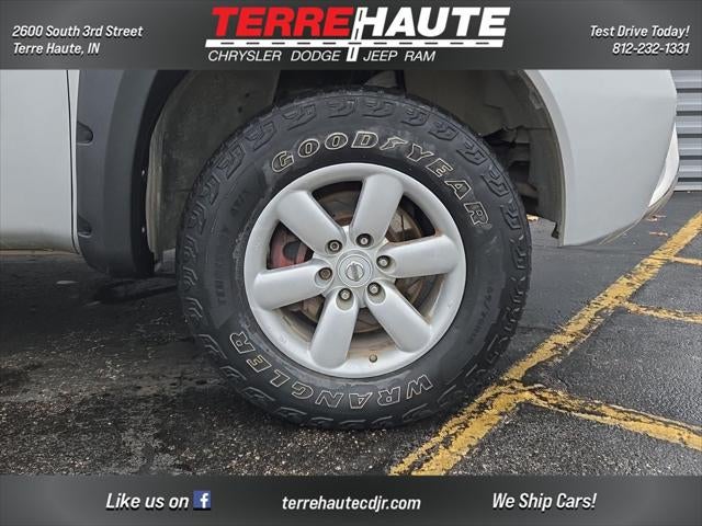 2012 Nissan Titan SV