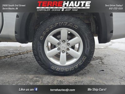 2012 Nissan Titan SV