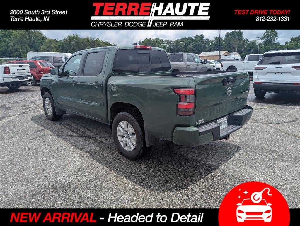 2024 Nissan Frontier SV