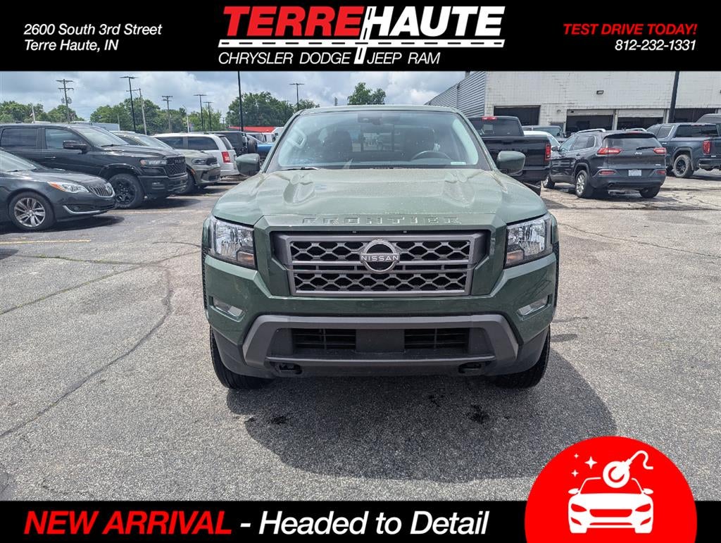 2024 Nissan Frontier SV