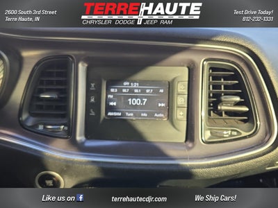 2015 Dodge Challenger SXT