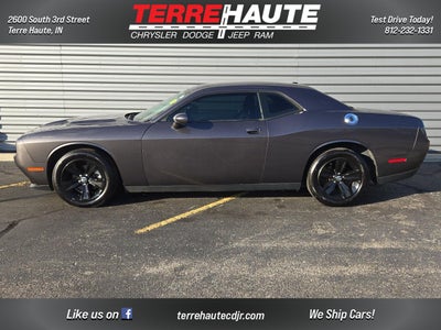 2015 Dodge Challenger SXT