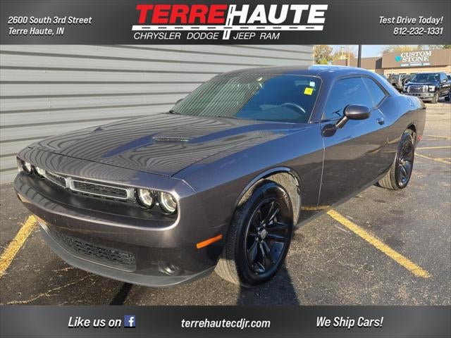 2015 Dodge Challenger SXT
