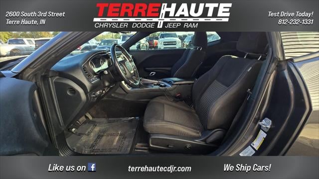 2015 Dodge Challenger SXT