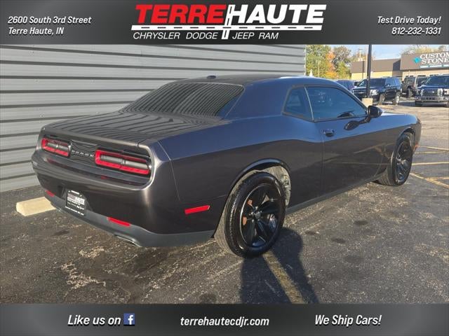 2015 Dodge Challenger SXT