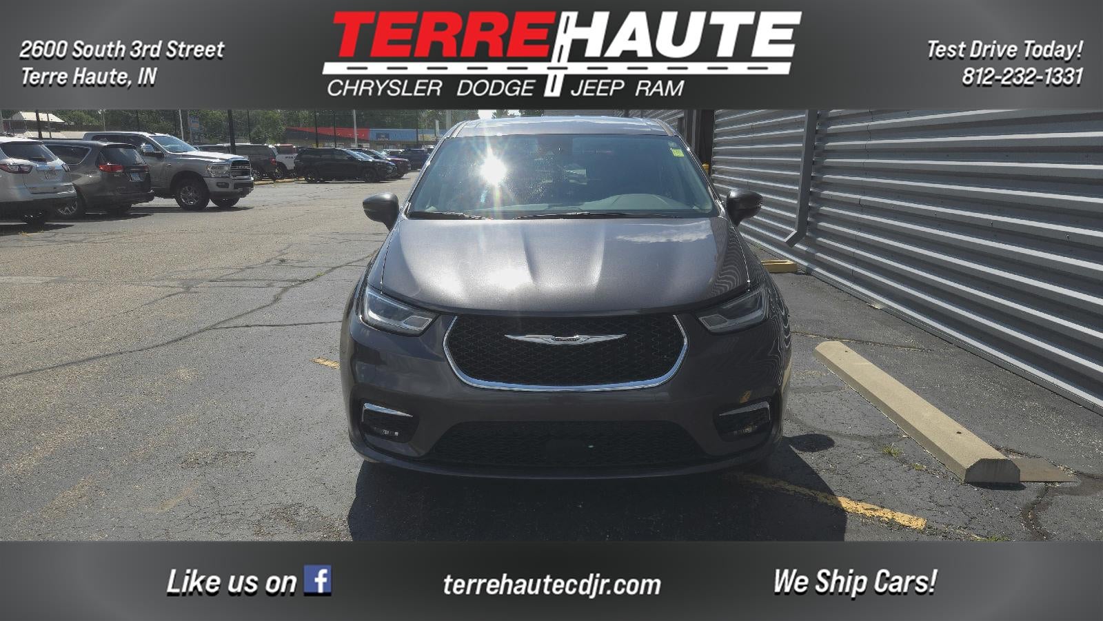 2023 Chrysler Pacifica Touring L