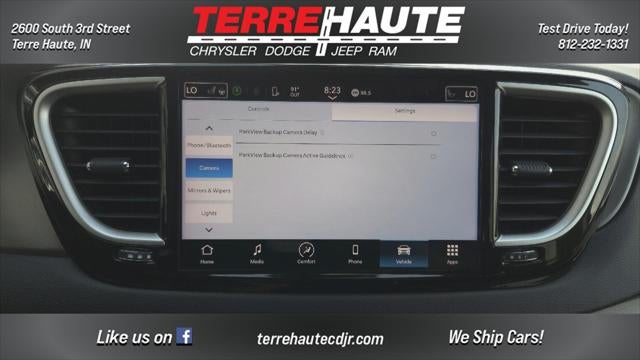 2023 Chrysler Pacifica Touring L