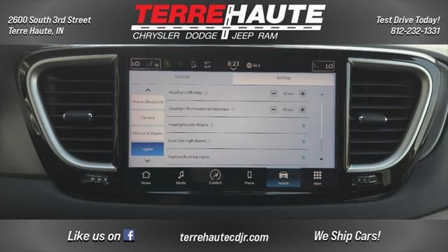 2023 Chrysler Pacifica Touring L