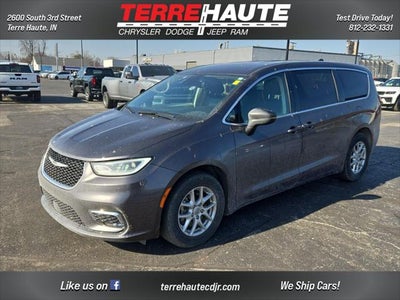 2023 Chrysler Pacifica Touring L