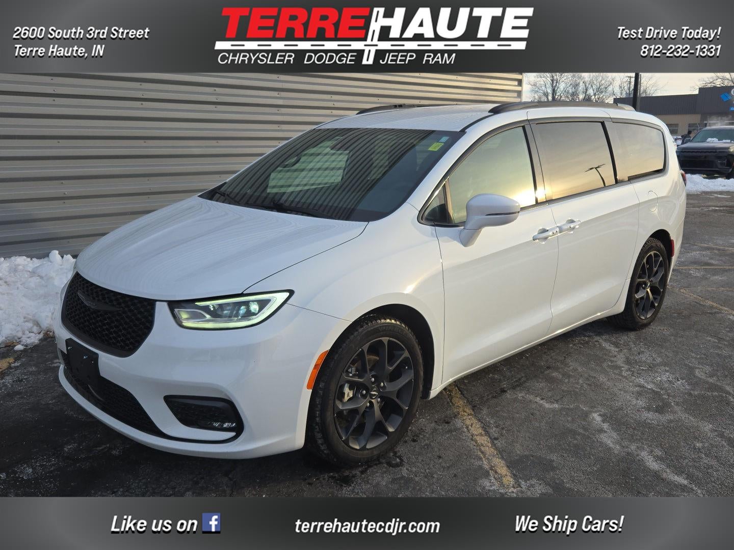 2022 Chrysler Pacifica Touring L