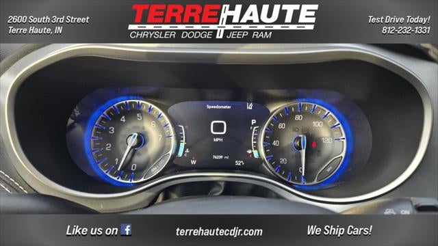 2022 Chrysler Pacifica Touring L