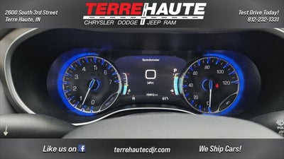 2017 Chrysler Pacifica Touring-L Plus