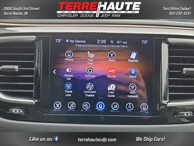 2017 Chrysler Pacifica Touring-L Plus