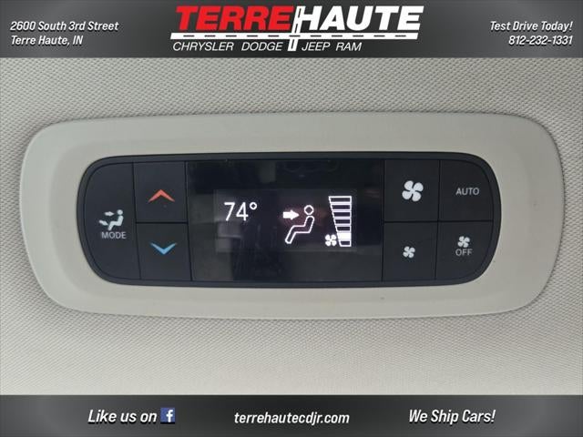 2017 Chrysler Pacifica Touring-L Plus
