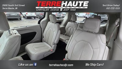 2017 Chrysler Pacifica Touring-L Plus