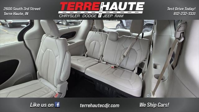 2017 Chrysler Pacifica Touring-L Plus