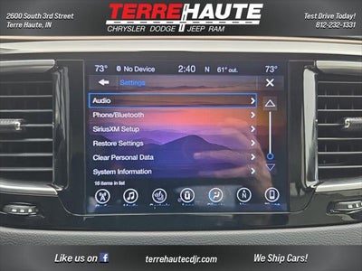 2017 Chrysler Pacifica Touring-L Plus