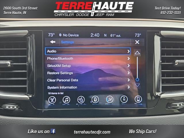 2017 Chrysler Pacifica Touring-L Plus