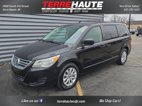 2012 Volkswagen Routan SE