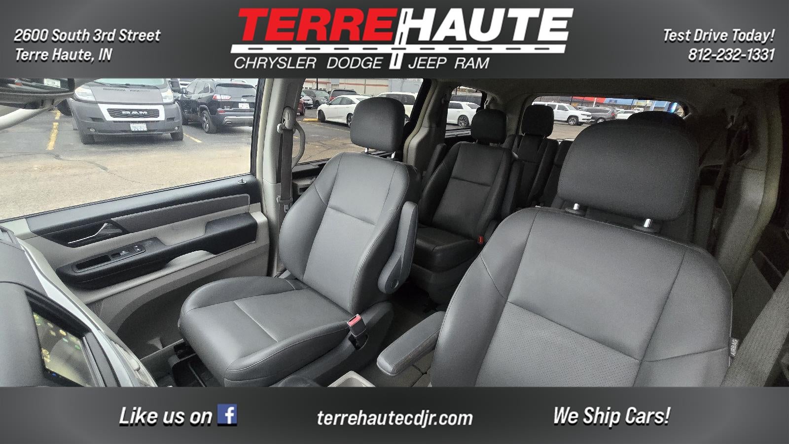 2012 Volkswagen Routan SE