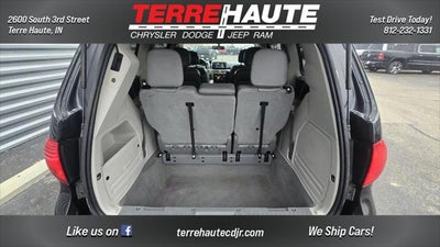 2012 Volkswagen Routan SE