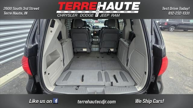 2012 Volkswagen Routan SE