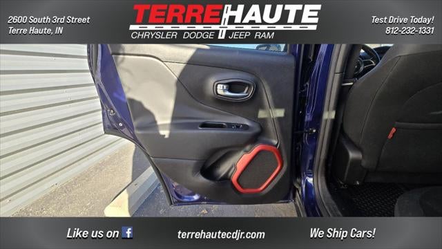 2016 Jeep Renegade Trailhawk