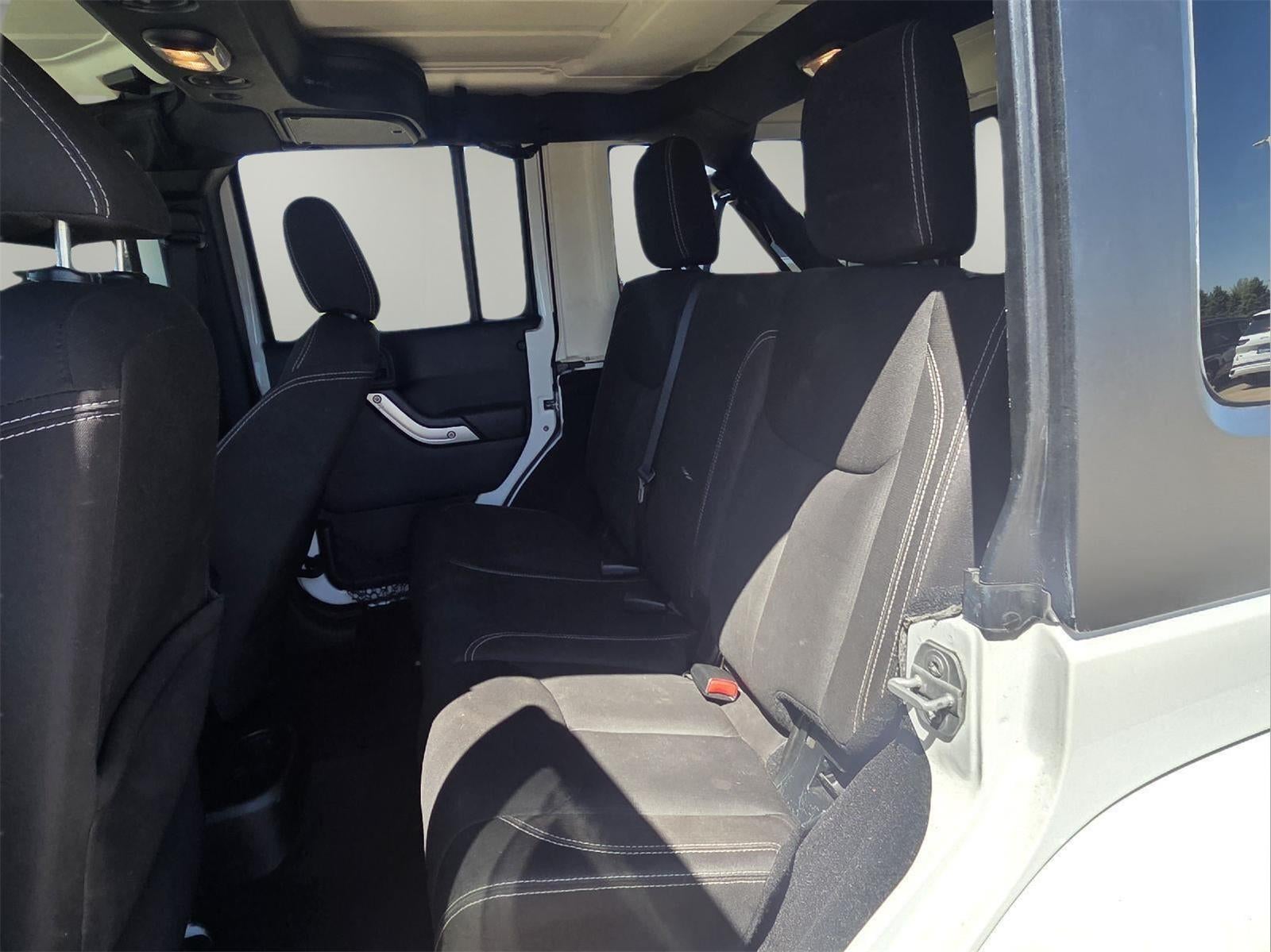 2015 Jeep Wrangler Unlimited Sahara
