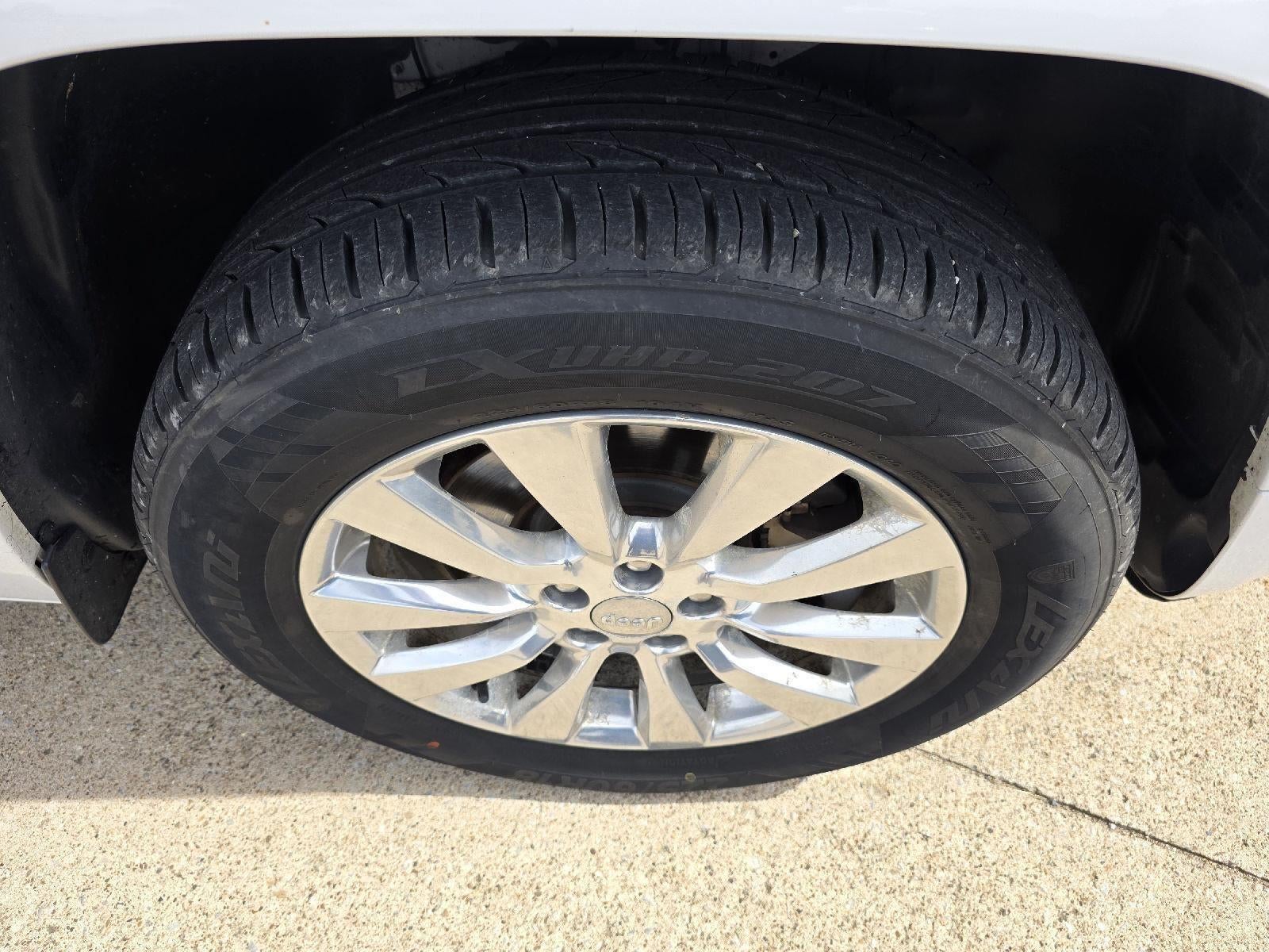 2017 Jeep Cherokee Overland