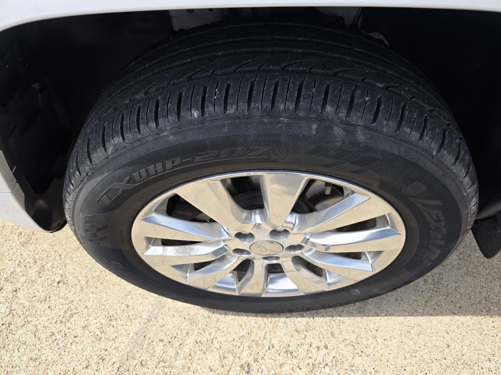 2017 Jeep Cherokee Overland