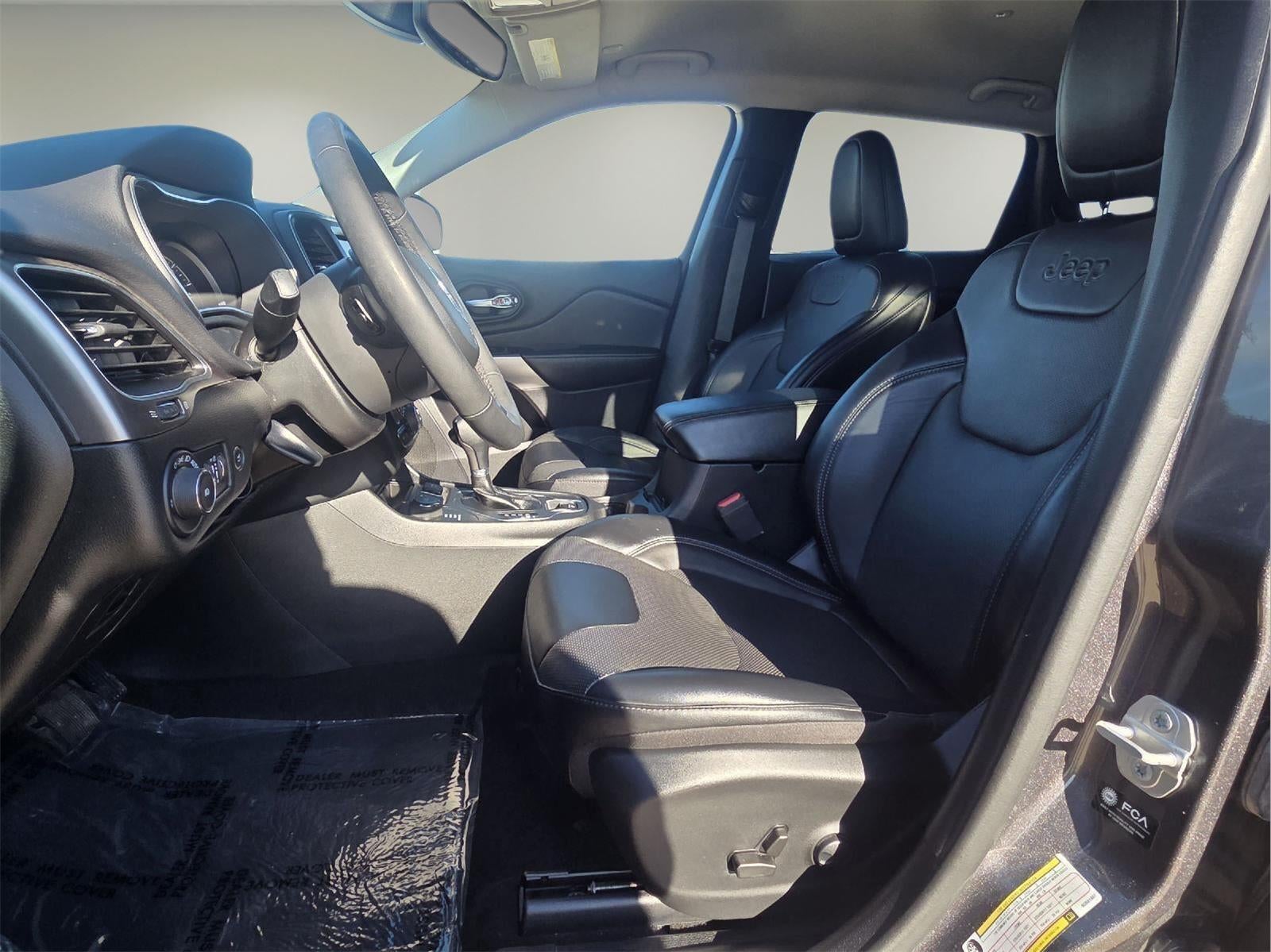 2022 Jeep Cherokee Latitude Lux