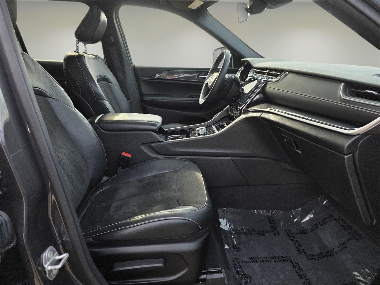 2022 Jeep Grand Cherokee Altitude