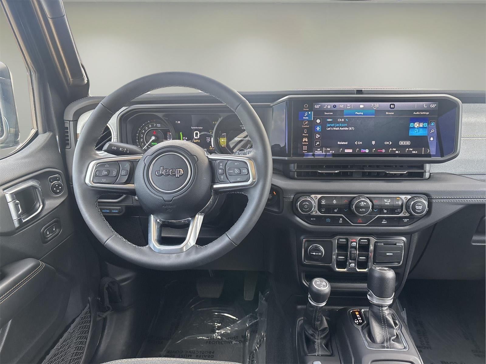 2025 Jeep Wrangler 4xe Sahara