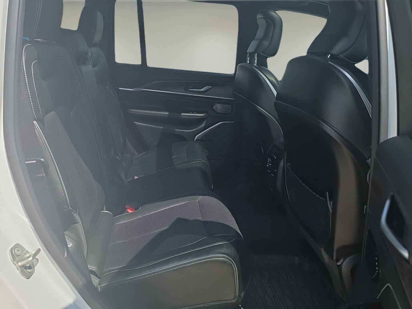 2023 Jeep Grand Cherokee 4xe Overland
