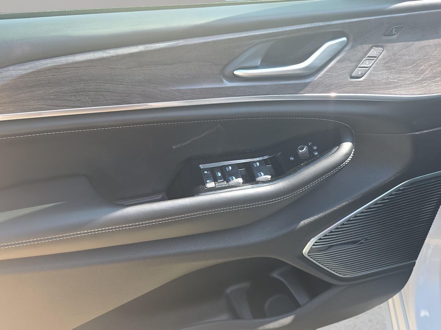 2023 Jeep Grand Cherokee 4xe Overland