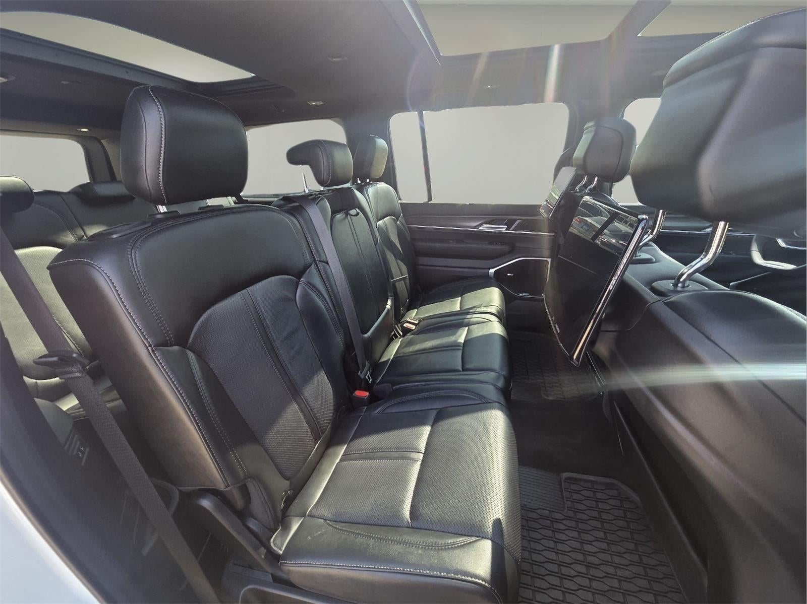 2024 Jeep Wagoneer L Series III