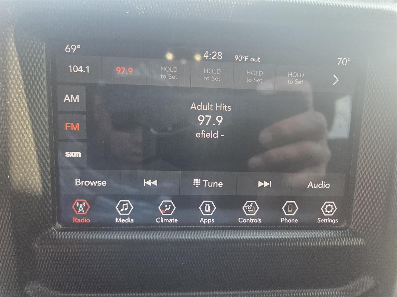 2022 Jeep Gladiator Willys