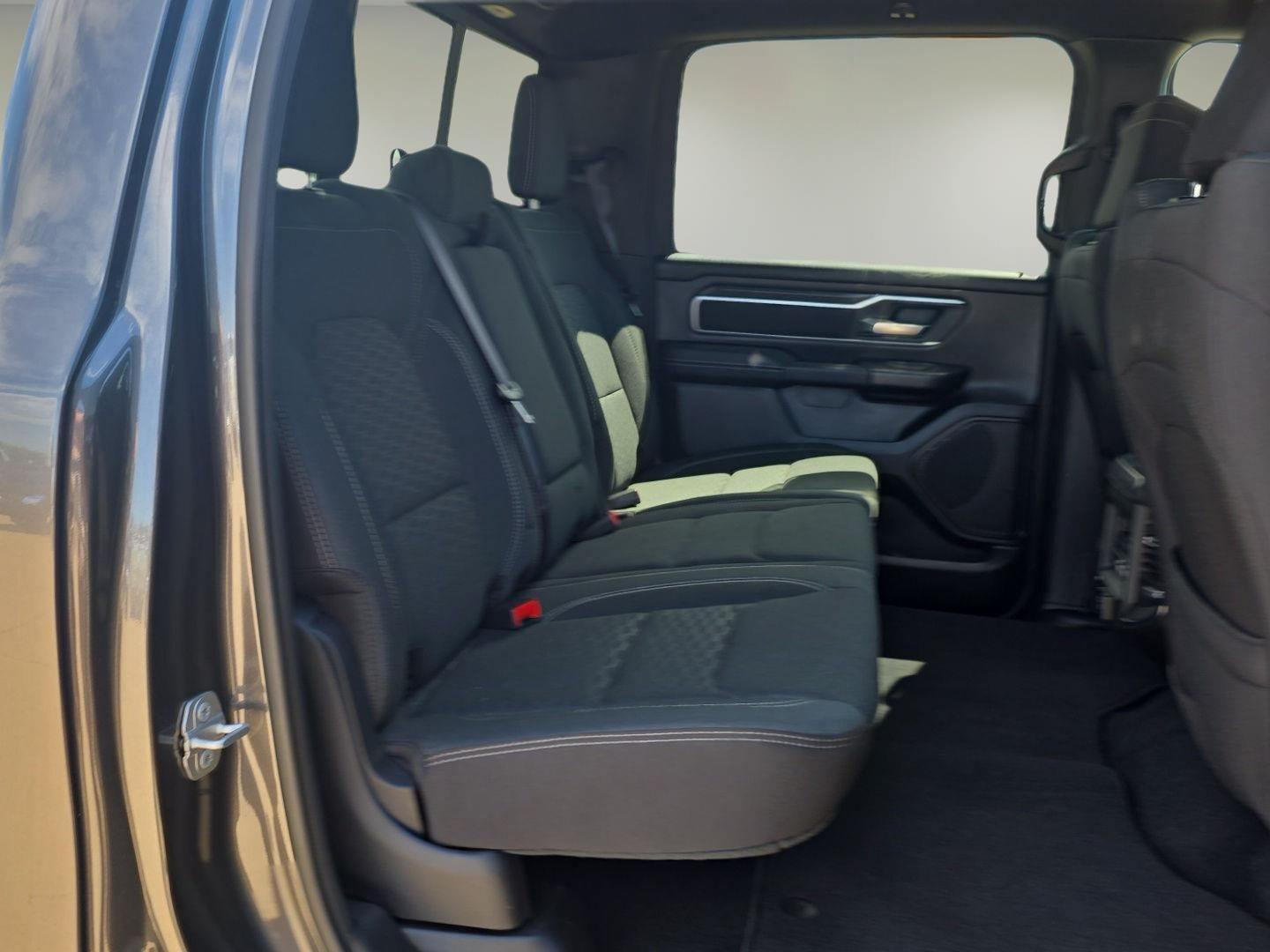 2025 RAM 1500 BIG HORN 4X4 CREW CAB 5'7